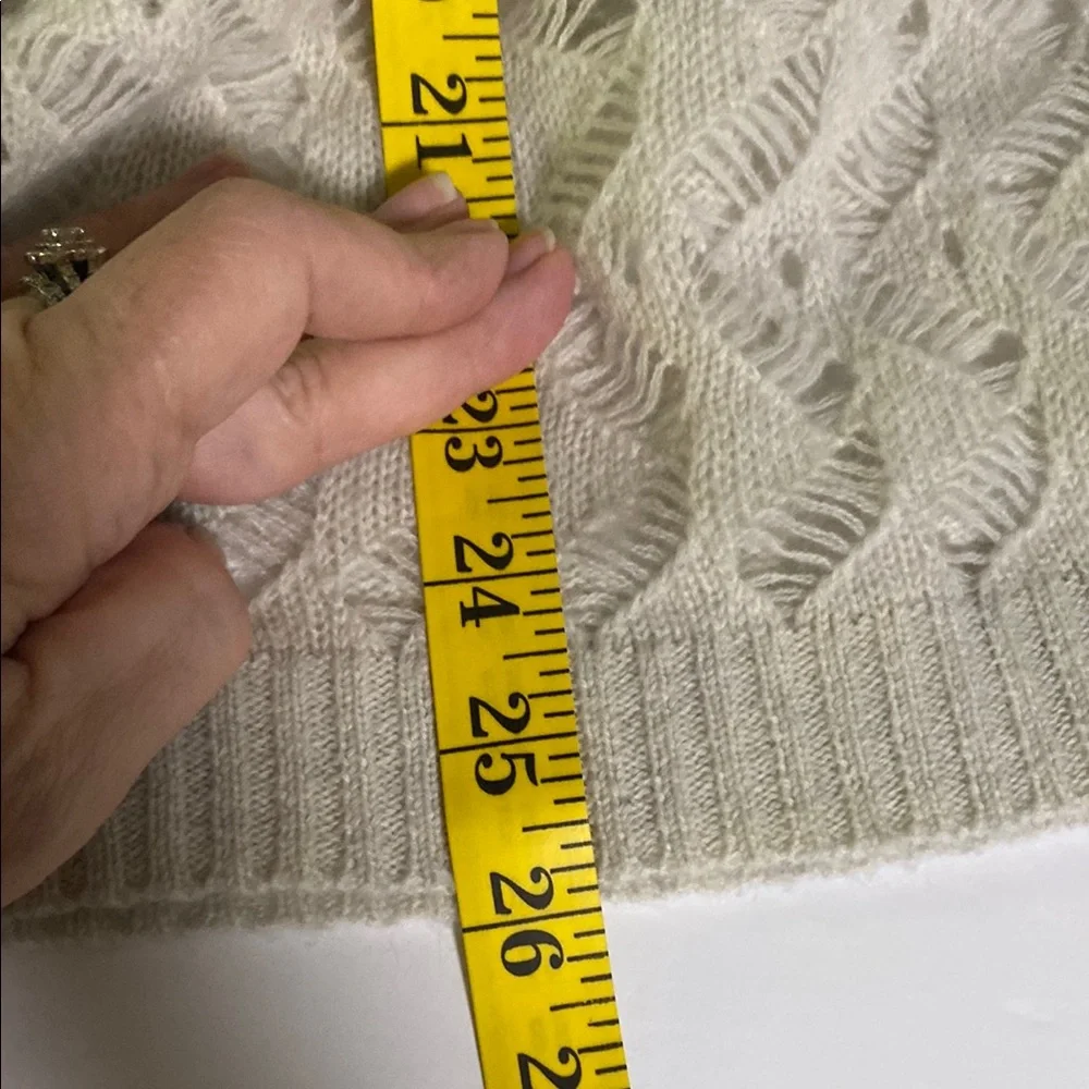 Autumn Cashmere stylish cream